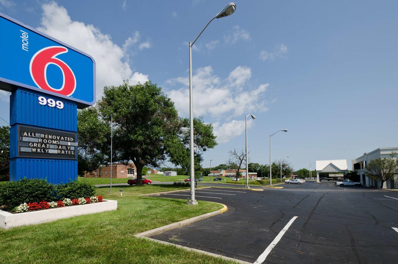 Motel 6-Frederick, Md - Fort Detrick Bagian luar foto