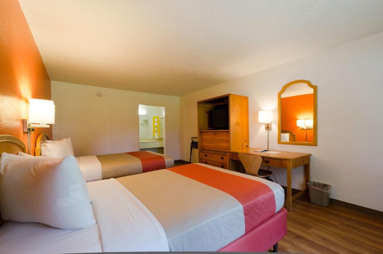 Motel 6-Frederick, Md - Fort Detrick Bagian luar foto