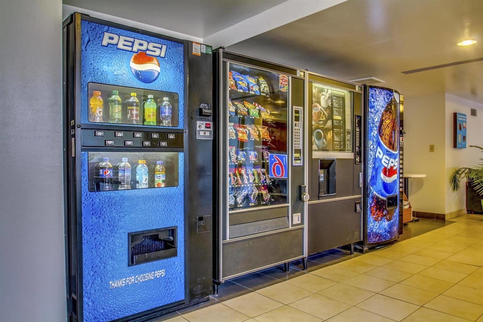 Motel 6-Frederick, Md - Fort Detrick Bagian luar foto